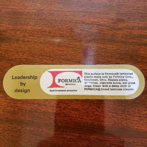 Vintage 10” Formica Serving Tray Wood Grained Formica & reticulated Silverplate - Picture 4 of 8